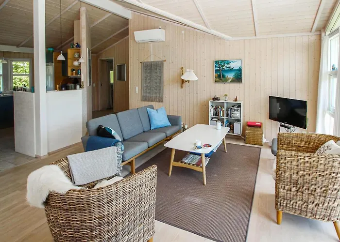 Holiday home Awesome In